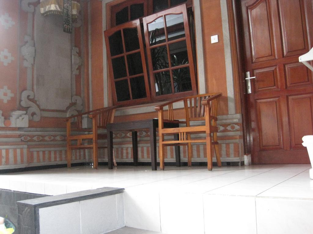 Taman Mekar Beach Inn Kuta  Exterior photo