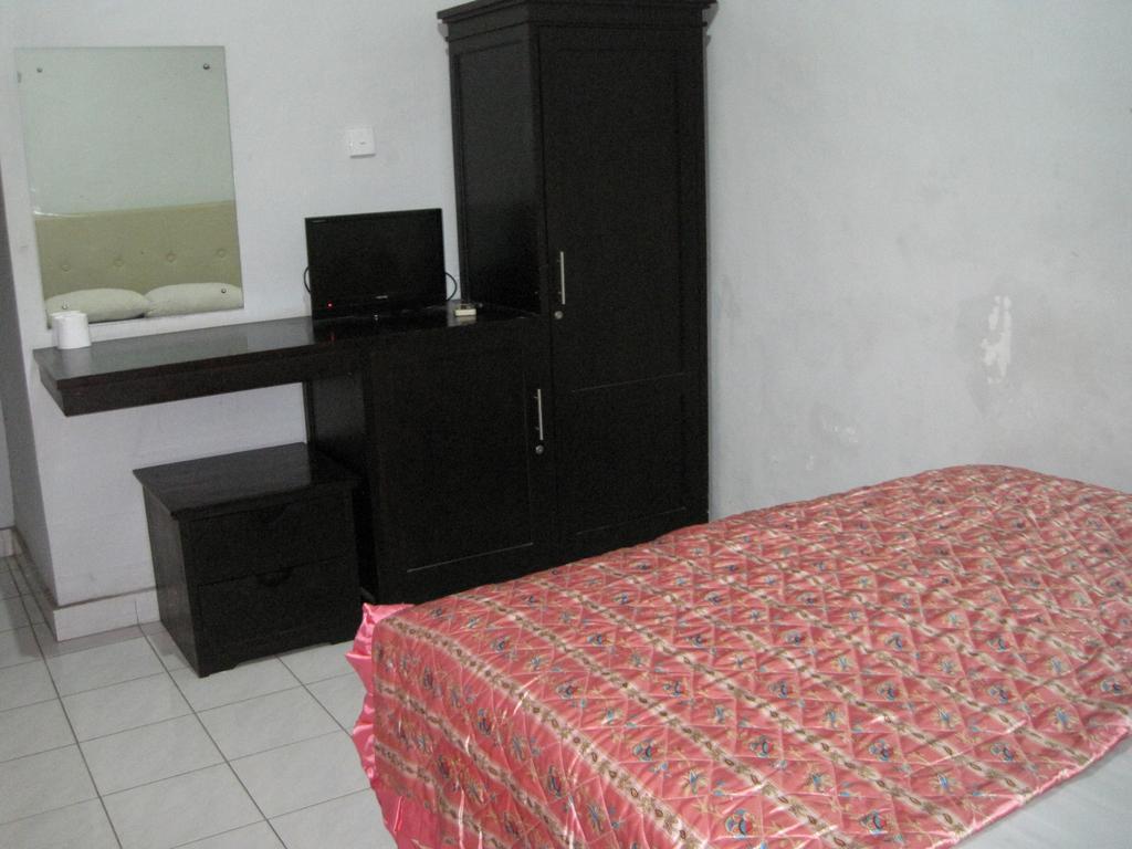 Taman Mekar Beach Inn Kuta  Room photo