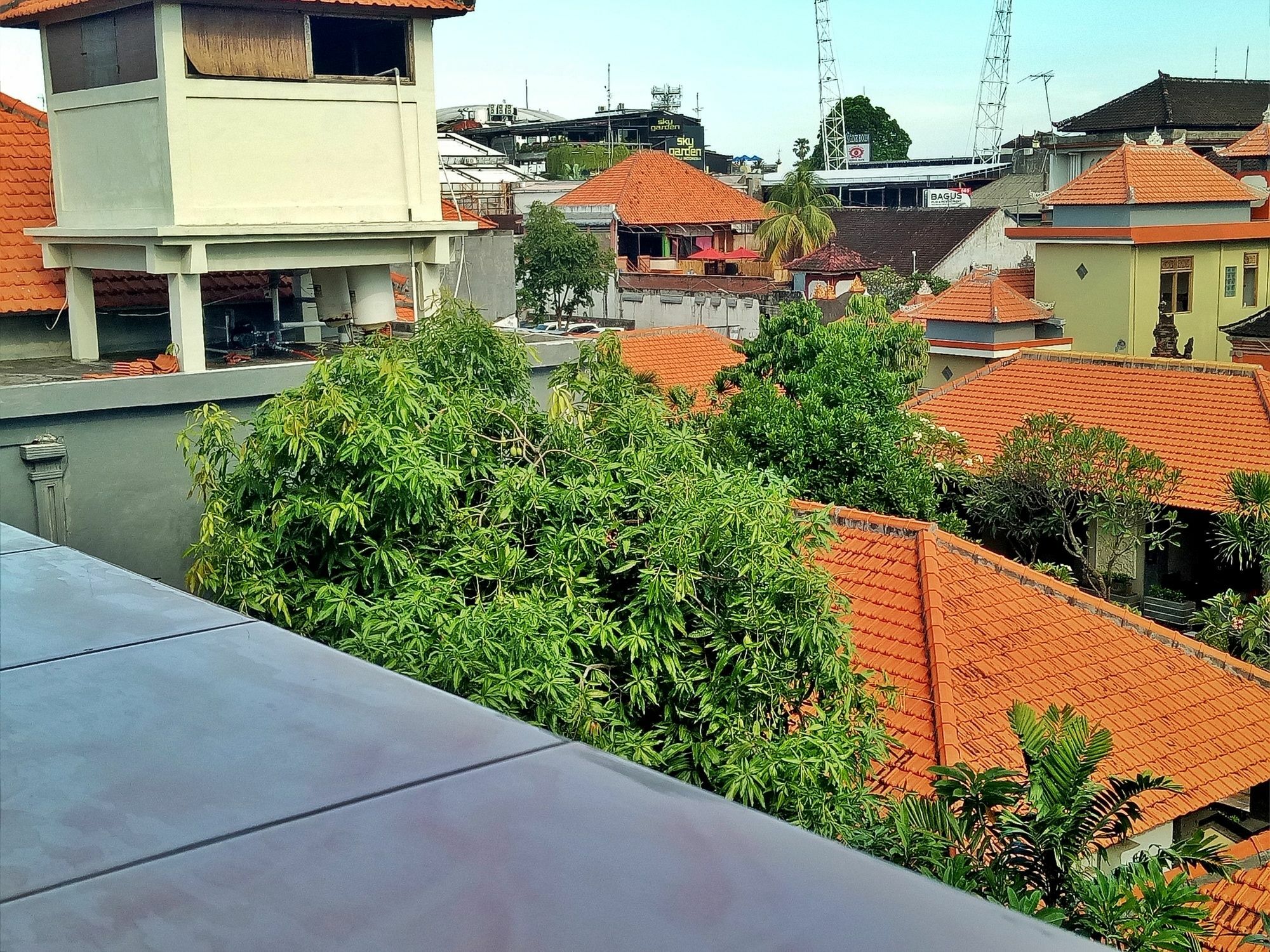 Taman Mekar Beach Inn Kuta  Exterior photo